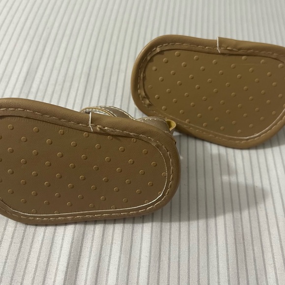 Sandals - Picture 2 of 2